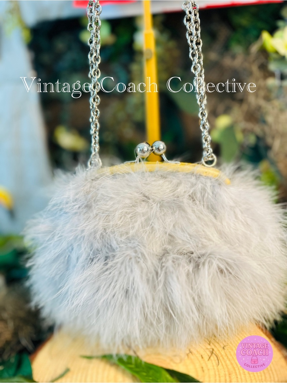 Rare Coach feathered kisslock Poppy - Picture 8 of 13